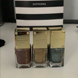 Michael Kors set. Final price.